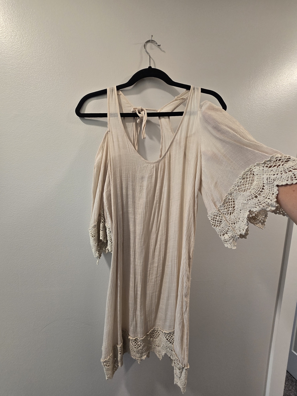 VENUS Cream Cold-Shoulder Tunic with Crochet Trim